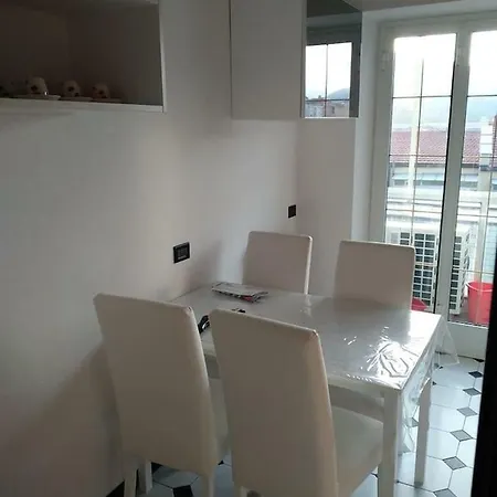 Savona, Via Pippo Garibaldi Apartment Savona